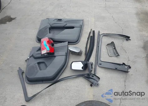 2023 Chevrolet Colorado 2Wd Short Box Wt z USA, uszkodzony, nr VIN 1GCGSBEC8P1176774